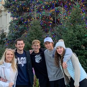 Meet your Posher, Melissa